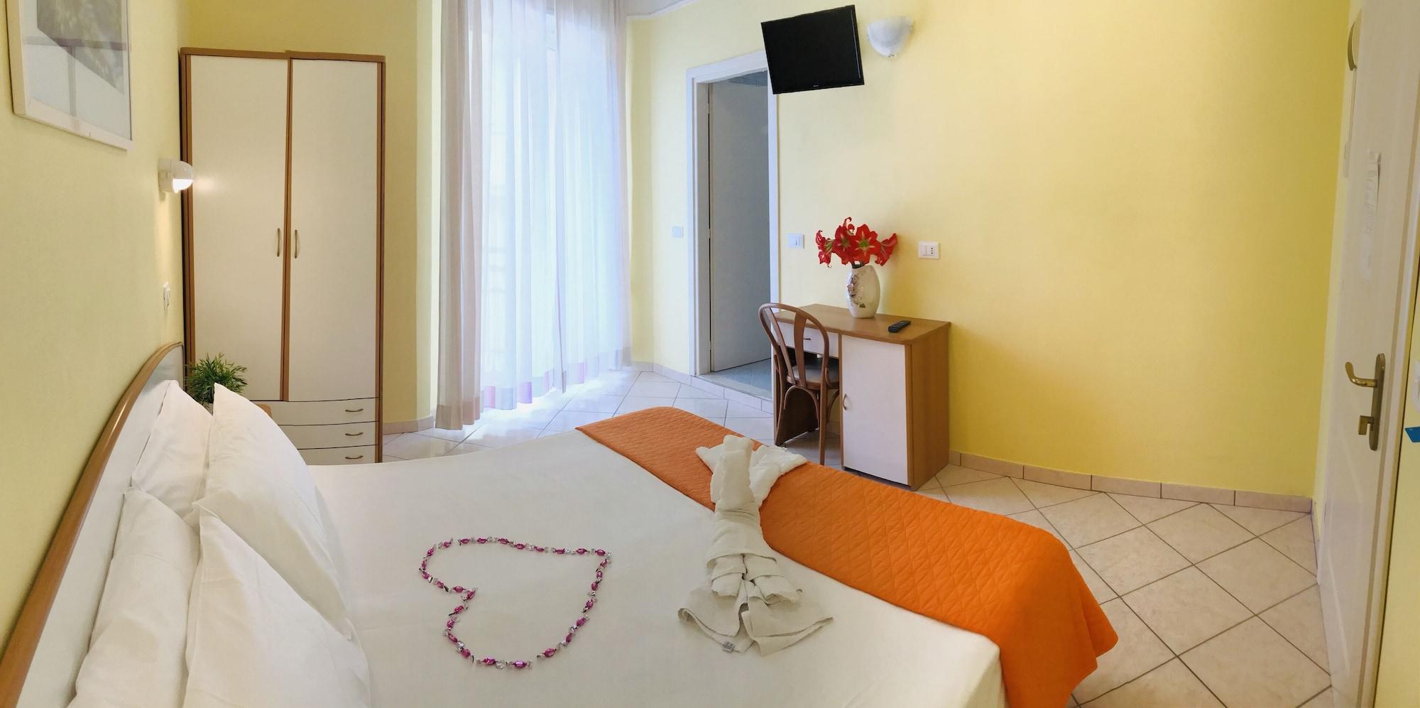 Hotel Naica Rimini Exterior photo