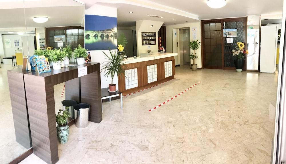 Hotel Naica Rimini Exterior photo
