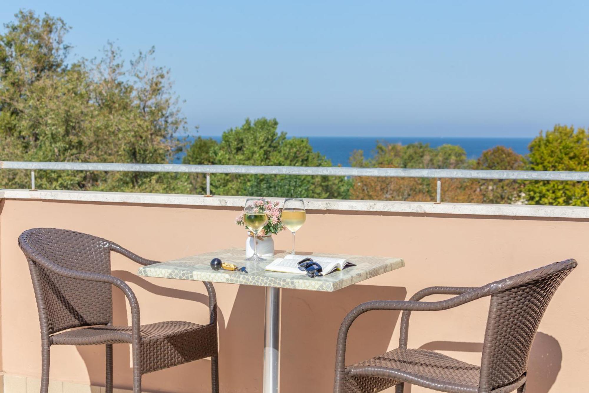 Hotel Naica Rimini Exterior photo
